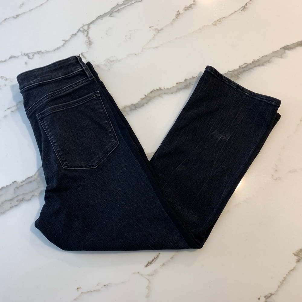 Athleta Sculptek Carbon Wash Jeans Size 8P Black Side Stripe